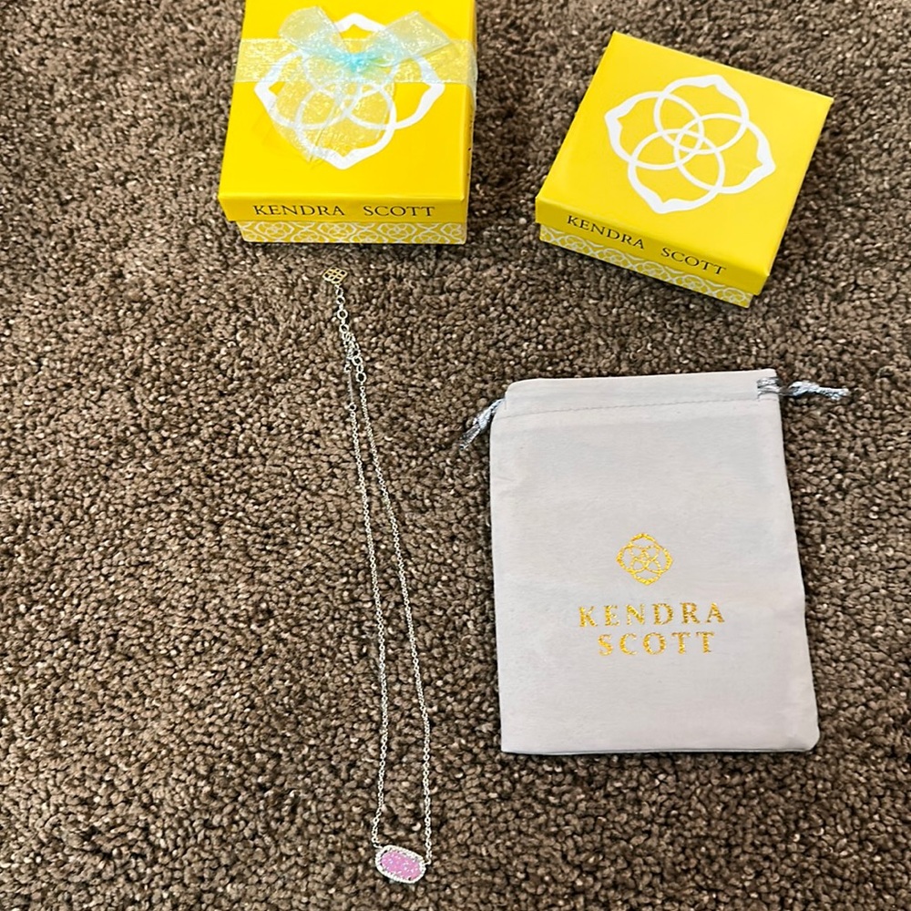 kendra scott necklace
